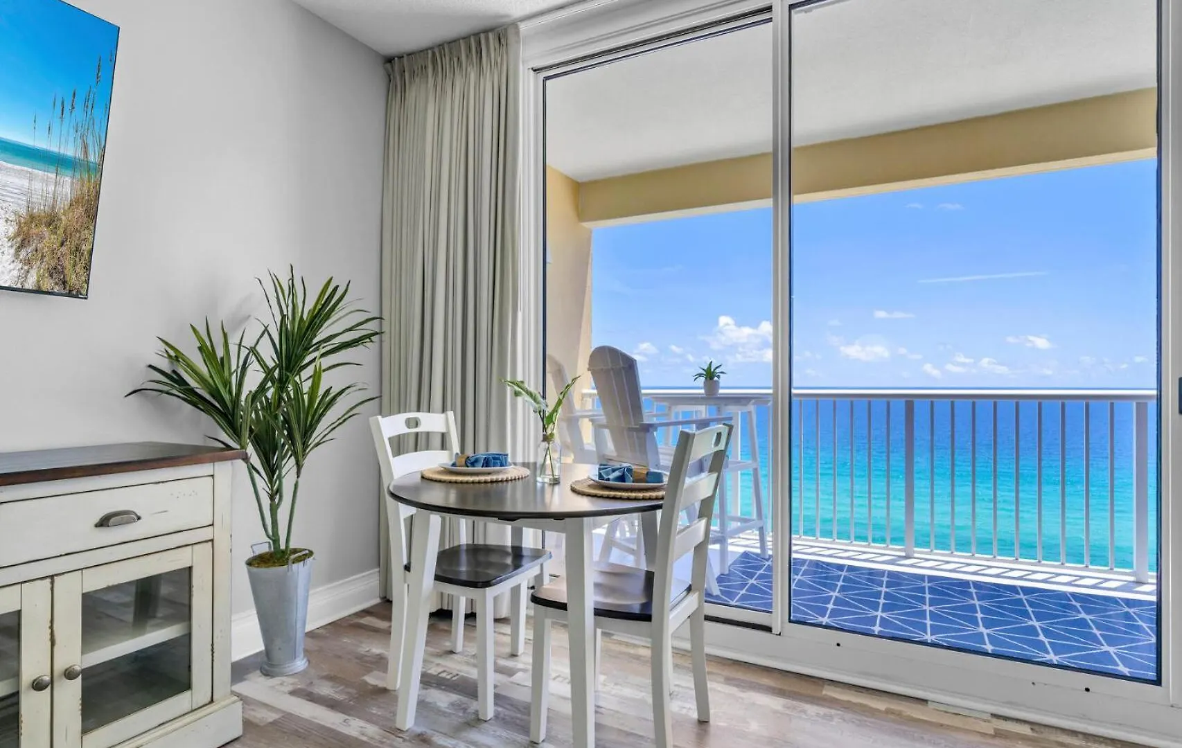 Beachfront-Majestic Beach Resort 1513 بنما سيتي بيتش