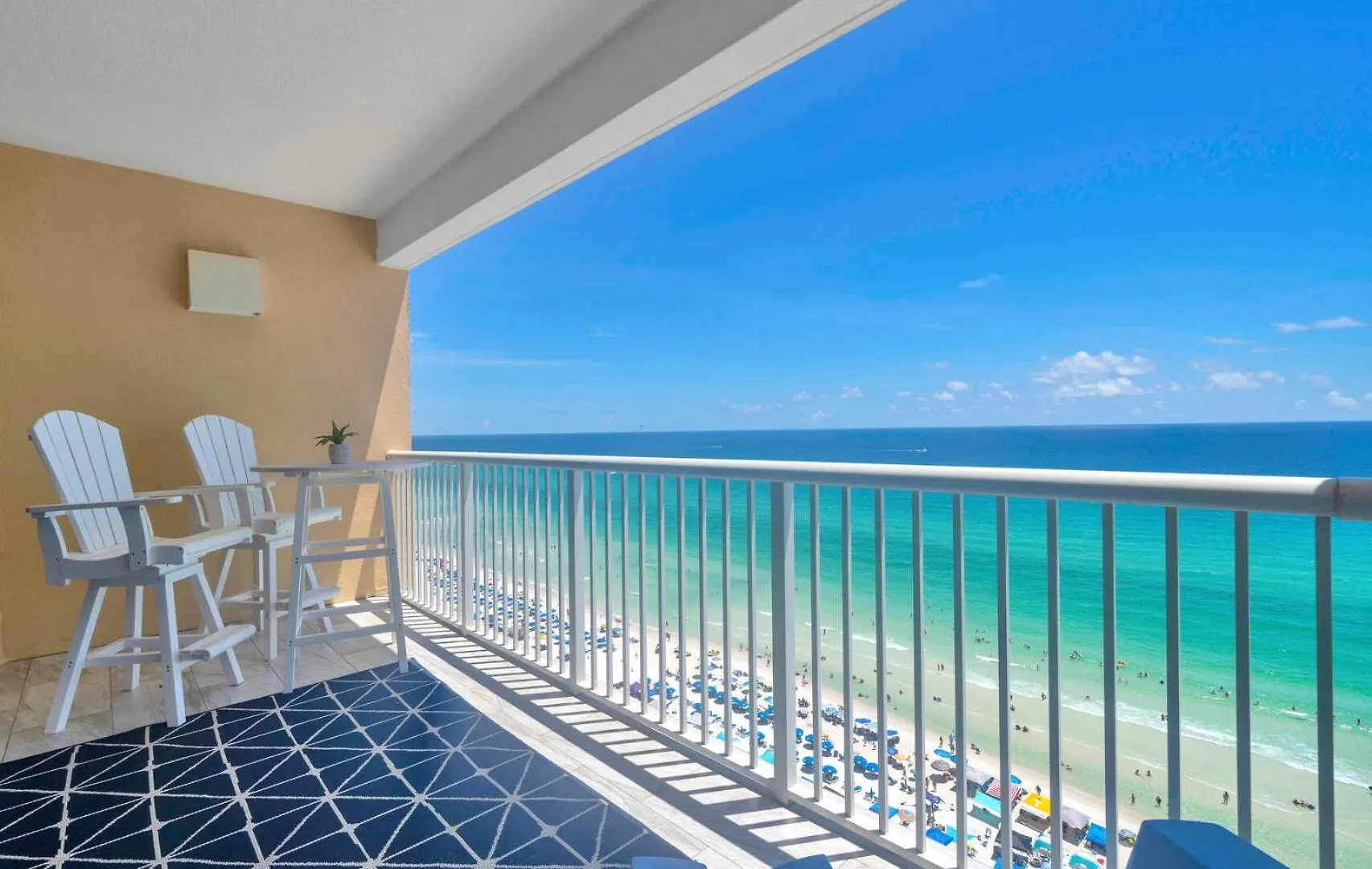 شقة Beachfront-Majestic Beach Resort 1513 بنما سيتي بيتش