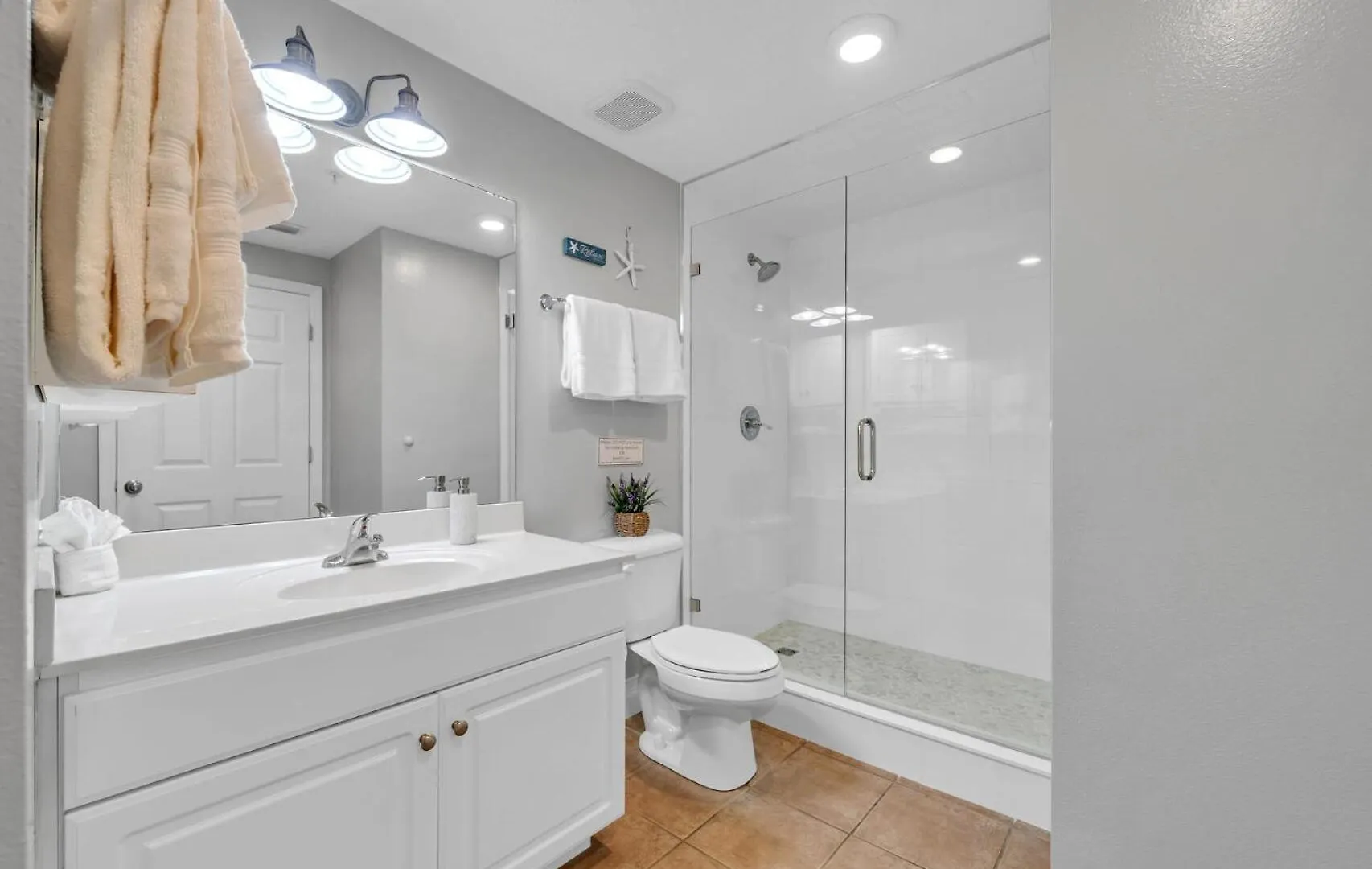 Apartment Beachfront-Majestic Beach Resort 1513 Panama City Beach
